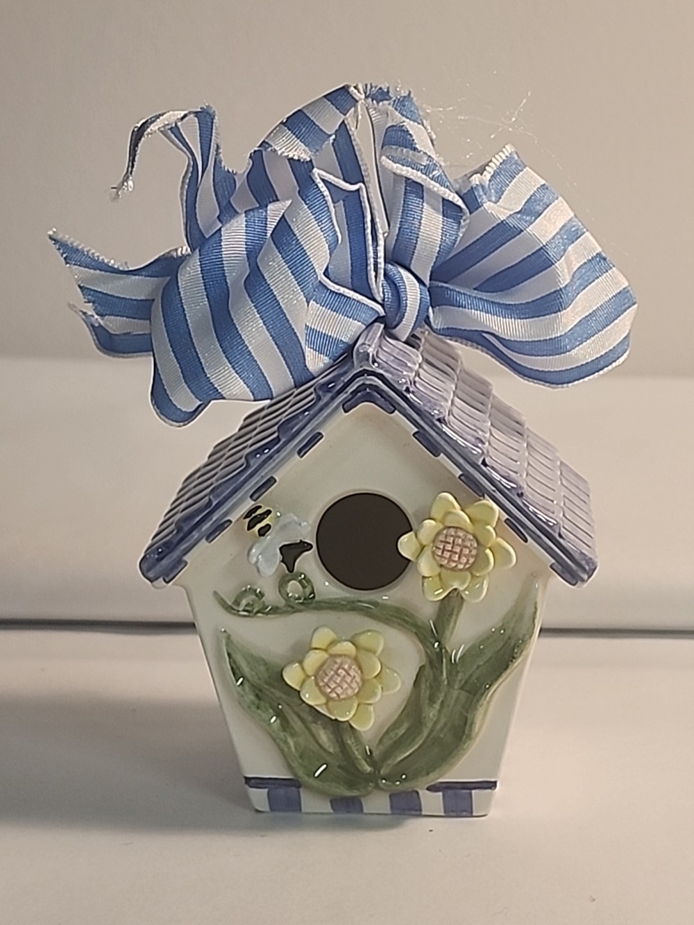 Mudpie Birdhouse Ornament Figurine Sunflowers Bee Blue Yellow Spring Floral Vtg